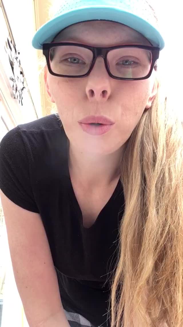 Don't have to be alone for the holidays [GFE] Holiday specials going on all