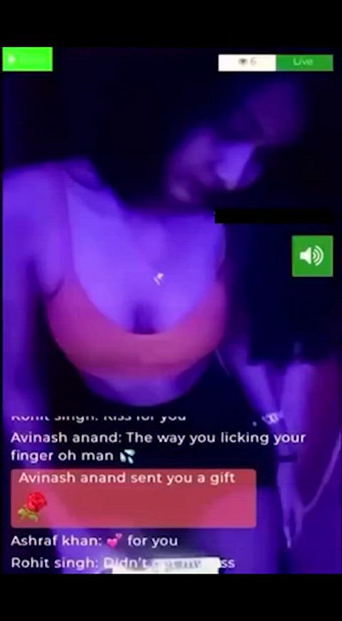 desi hindi nipslip smile sports bra tiktok webcam gif