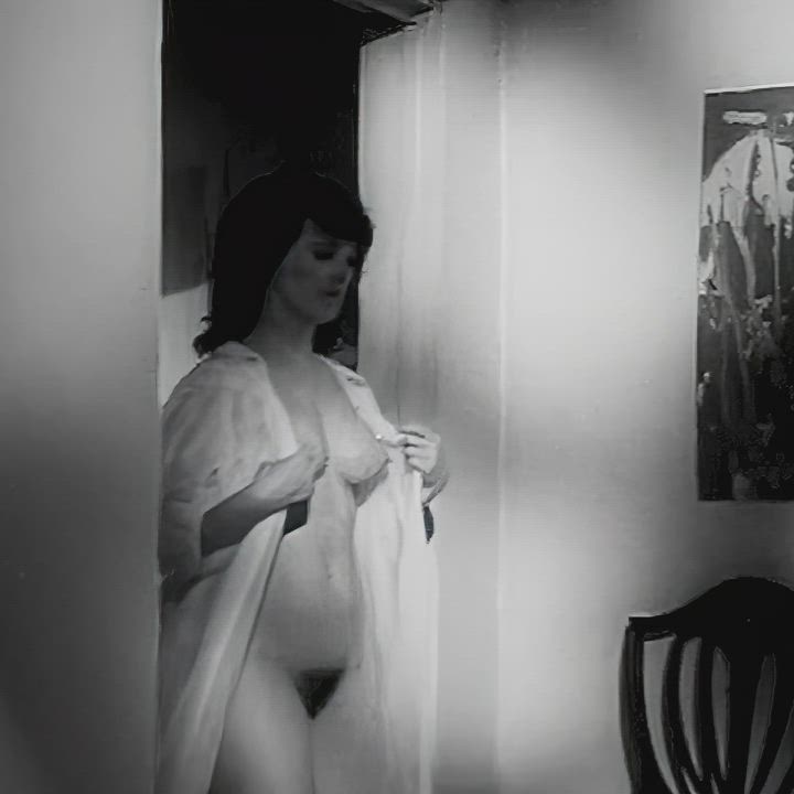 Mary Bauer- Henry's Night in (1969)