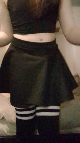 Mark my pale body as yours? 💕