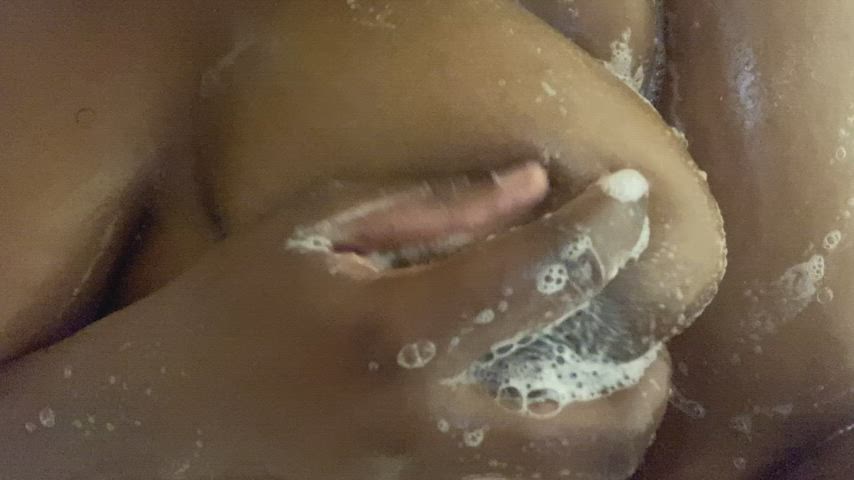 I love soapy boobs