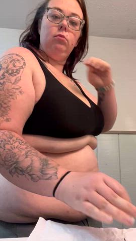 big tits curvy verified gif