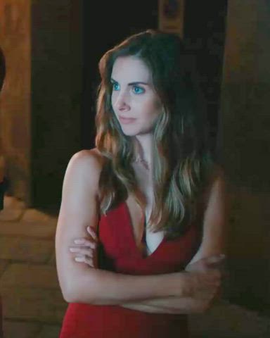 Alison brie