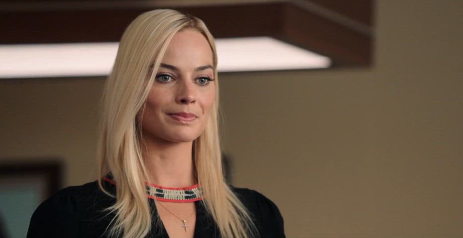 celebrity margot robbie panties gif