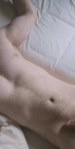 24m, Brit boy taking daddy applications. Kiss my ass and fall in love with me? 🥺