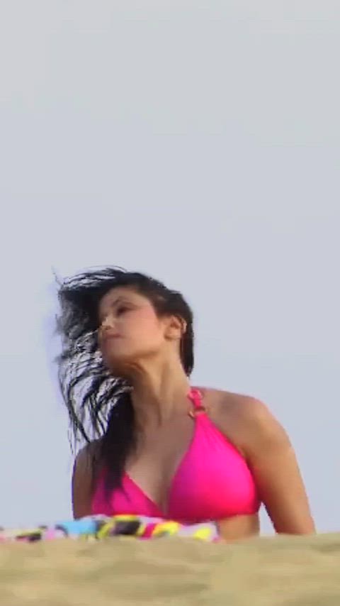 Throwback to Sai Tamhankars bikini body