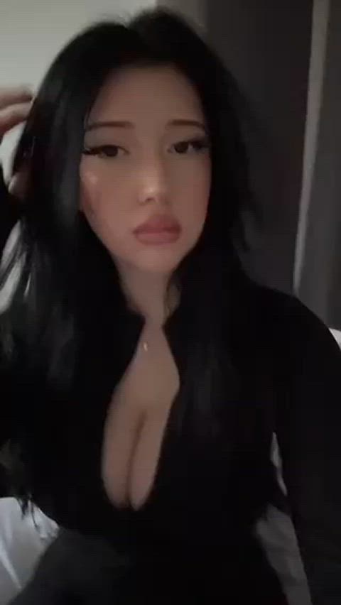 boobs cute emo teen goth-girls just-boobs gif