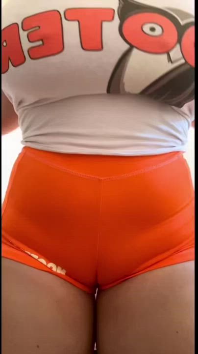 Thinking of being a Hooters girl for Halloween ?