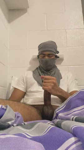 C'mere and let daddy fill u up ? UK sissies hmu