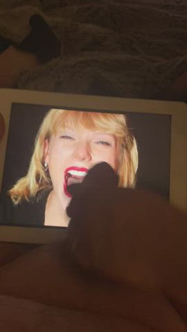 Wife makes me cum on Tay's face