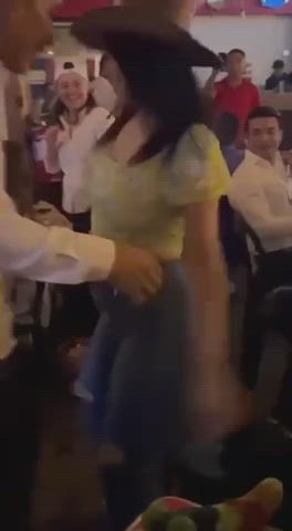 nsfw public r/exposedtostrangers gif