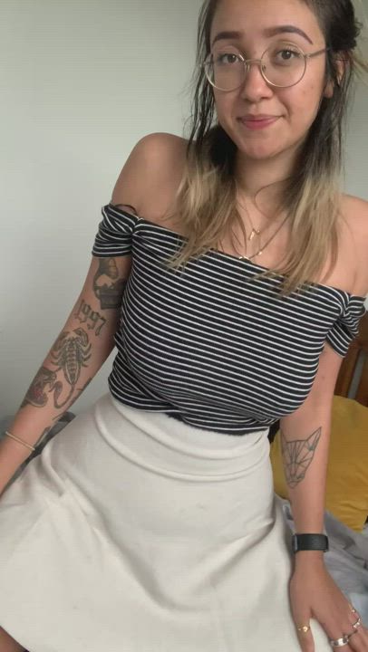1100+ explicit videos &amp; photos ? British cutie with a kinky side ? JOI, fetish