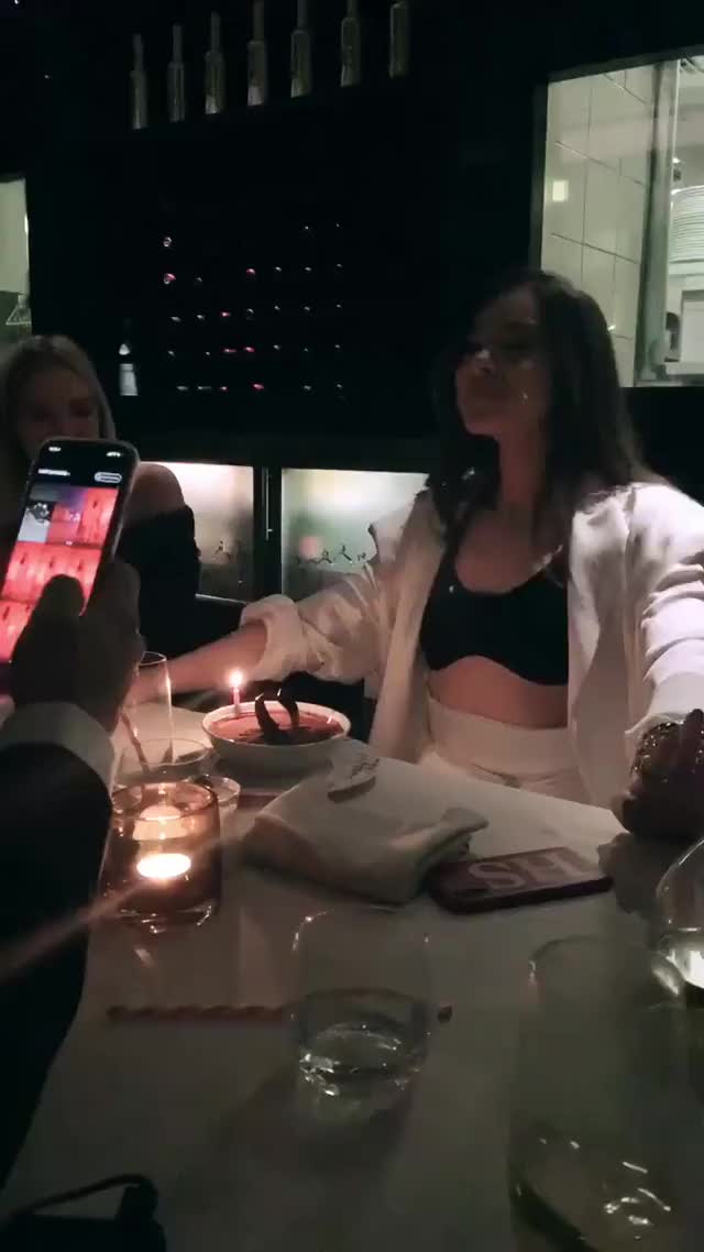 2010510053598534318 21981586