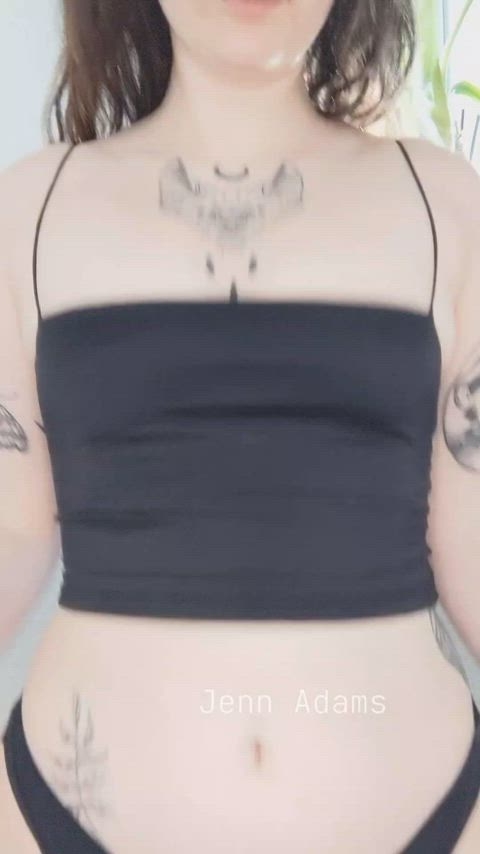 Your daily dose of natural tits