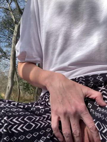 exhibitionist masturbating pussy gif