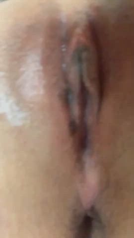 Vagina estrecha en su jugo
