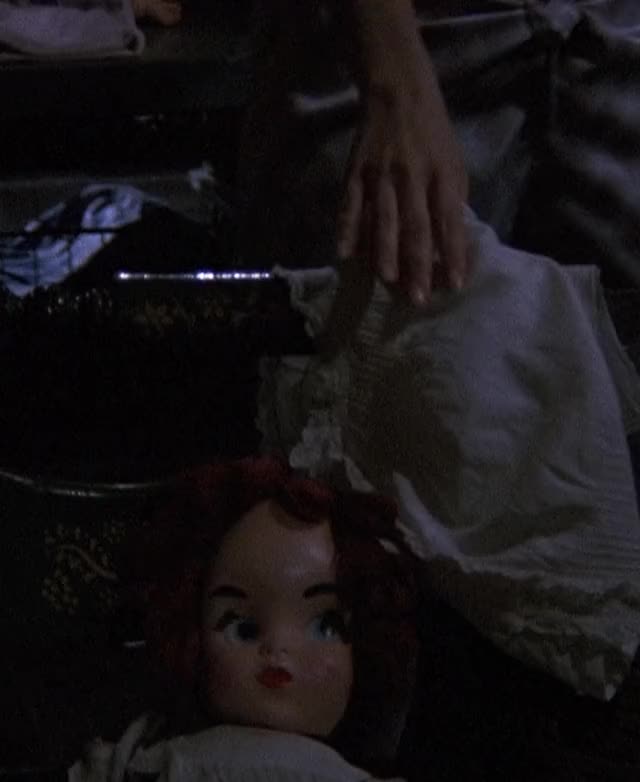 Sharon Stone - Scissors (1991) -01