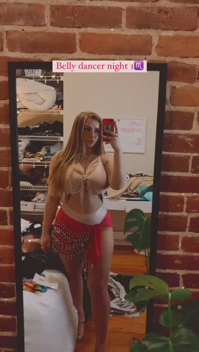Costume