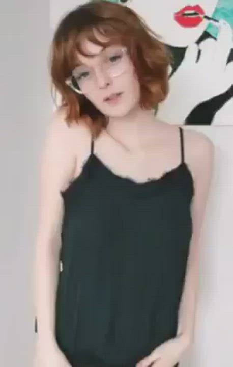Aaliyah Hadid Jessica Zelinske Kiki Vidis gif
