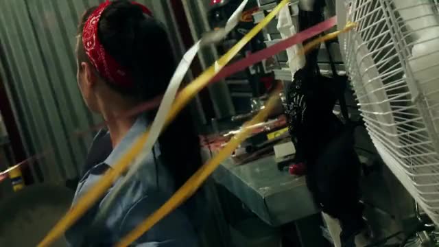 Mechanic Mammaries Christy Mack BRAZZERS (HD 1080p) Porn Videos