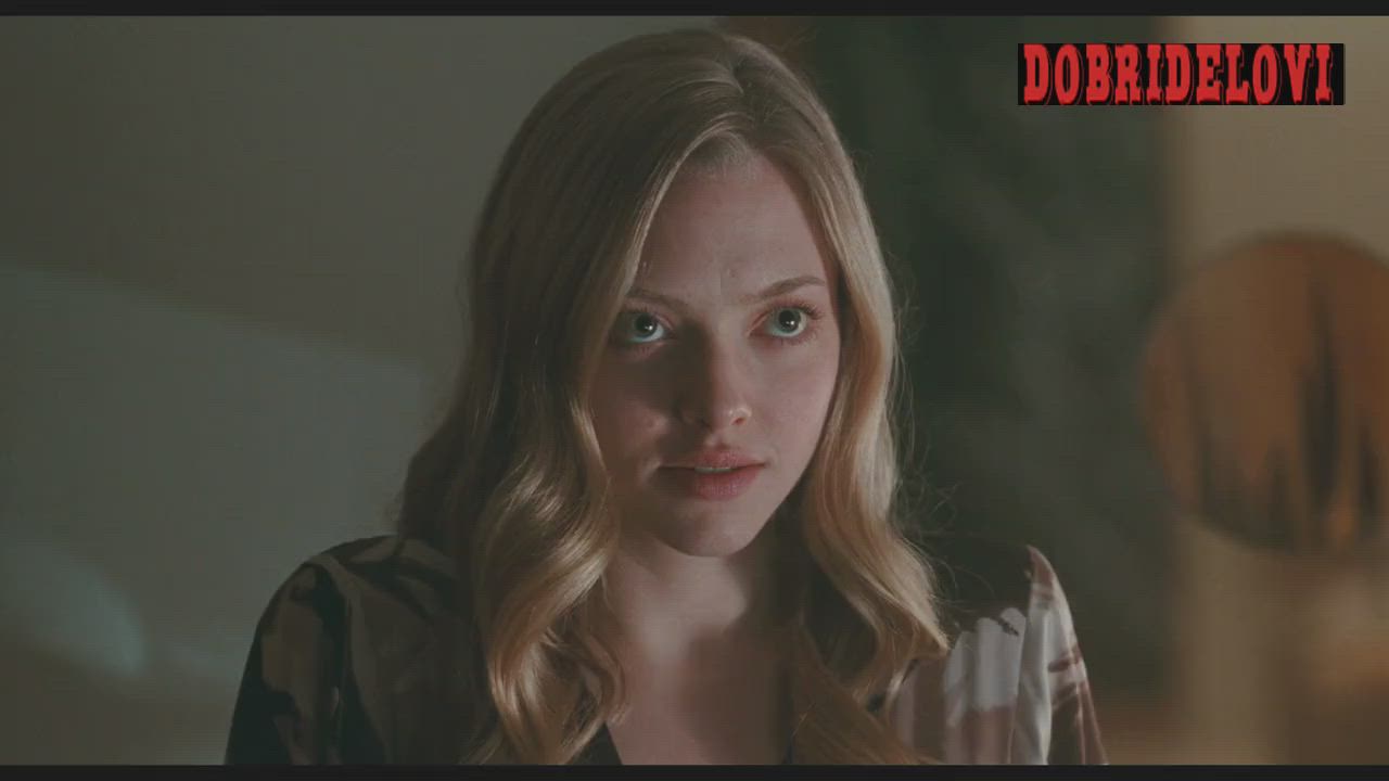 Amanda Seyfried Bed Sex Blonde Nude Riding Undressing gif