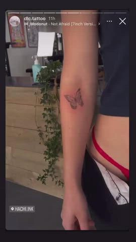 dutch girls tattoo gif