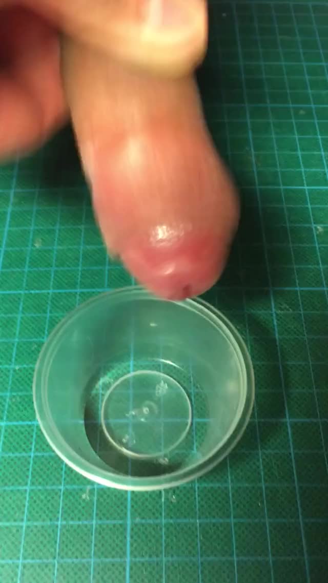 Getting some sauce