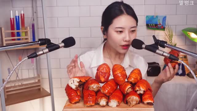 꿀꿀선아_랍스타 껍질째 리얼사운드 먹방-3