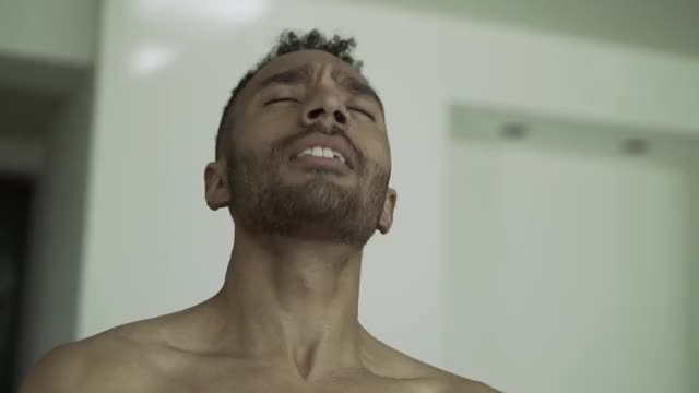 Gif28