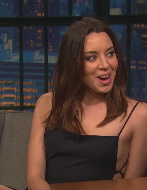 aubrey plaza celebrity sexy gif