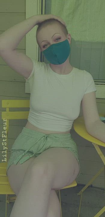 Short hair &amp; short shorts 🤭💞