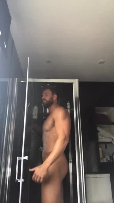 (hm,webmg-webm-general) liam jolley shower 1541766375115