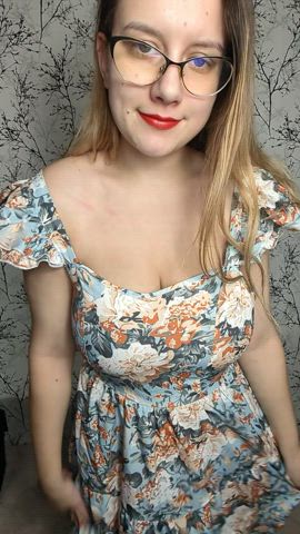 amateur ass big tits boobs busty curvy teen tits titty drop gif