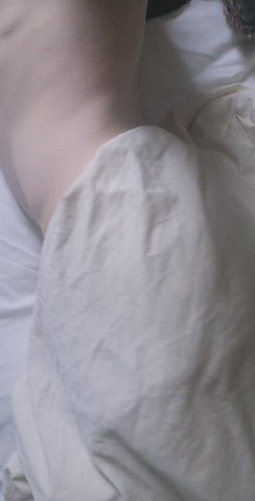 22m, POV: You come back to bed with the paper and coffee..