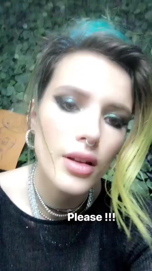 Bella Thorne thefappeningblog.com