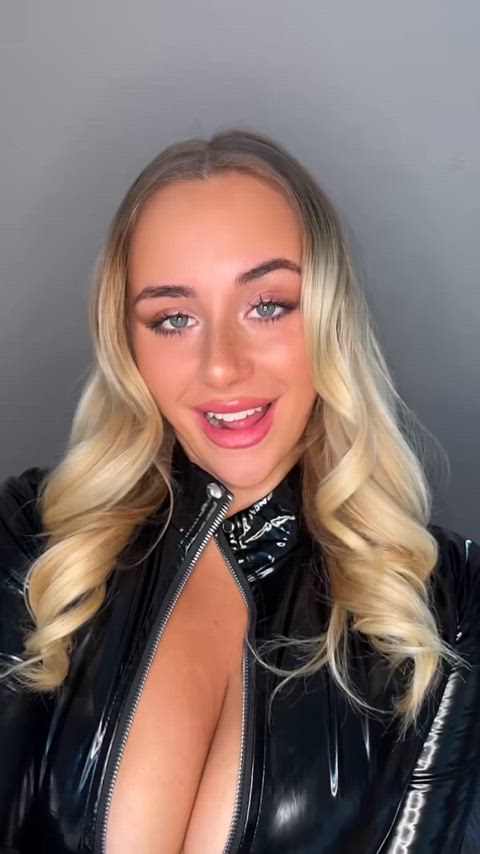 big tits tongue tongue fetish gif