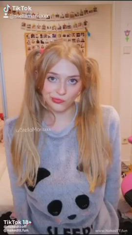 amateur blonde teen teens tiktok gif