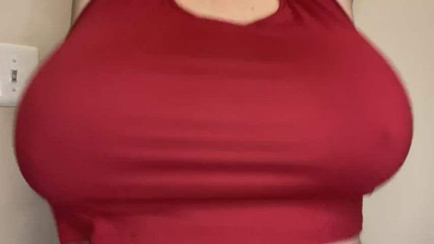 Do you like busty moms?