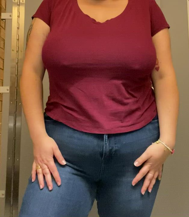 Bored and horny at work? Perfect time for a titty drop