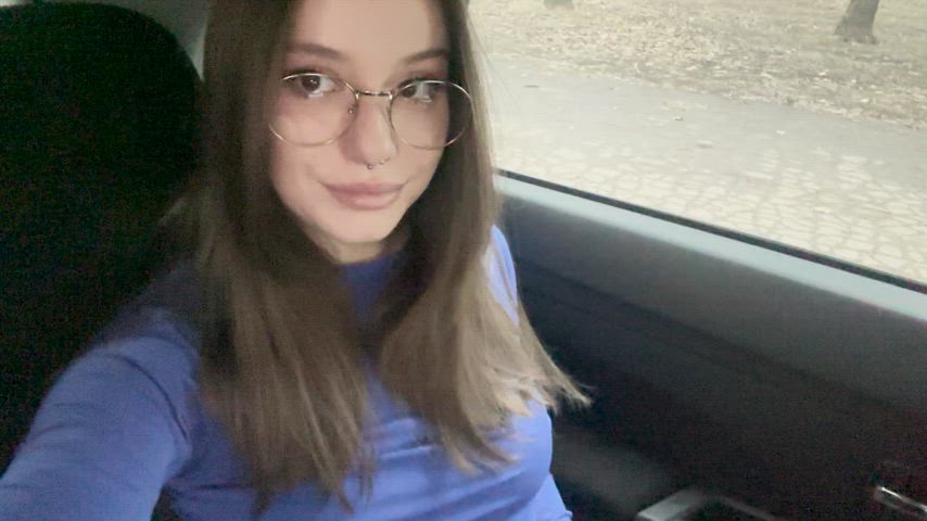Would you accept me as a roommate in your apartment?