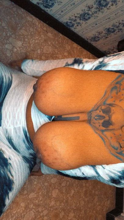 Come let me jiggle them in your face!