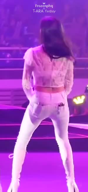 Hyomin's booty x0.5 speed