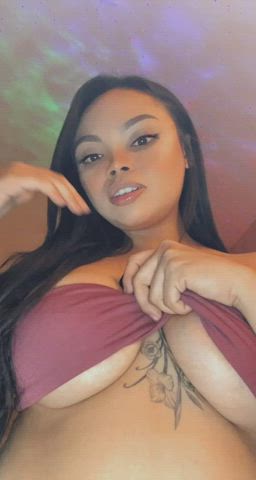 Areolas Big Tits Filipina gif