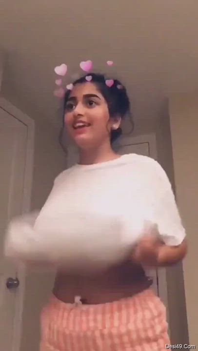 Super ?cute ?girl ?nude exclusive video