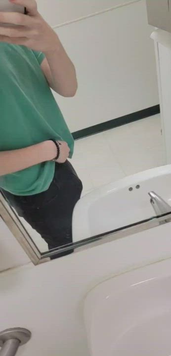 quick reveal in the bathroom