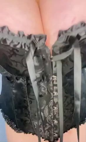 Blonde Bouncing Tits Cheryl Blossom Corset Glasses Huge Tits Natural Tits Smile Titty