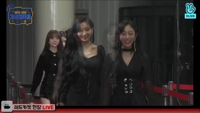 V LIVE - 2018 KBS 가요대축제 레드카펫 생중계 2018 KBS Song Festival Red