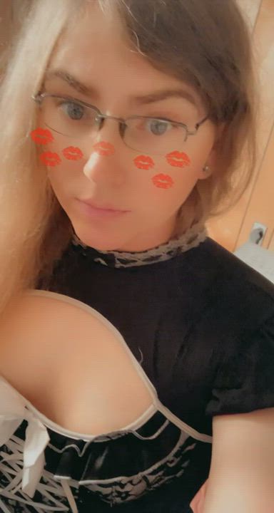 Sunday = Maid Day <3