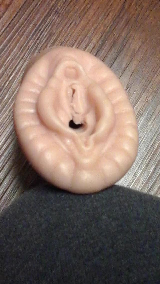 Finally got my first pocket pussy, but this is what it looks like after 1 use!