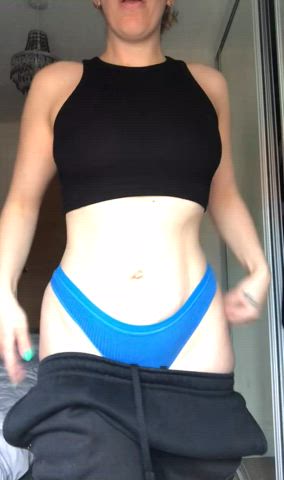 Loving this blue on me 💙